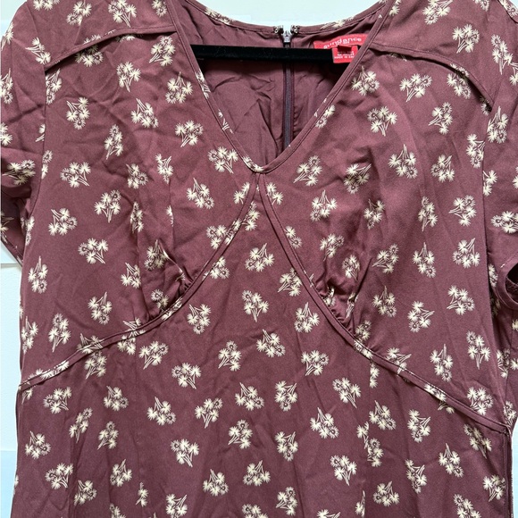 Silk Sundance Plum Floral Maxi  Dress w/ Fitted Bodice & Ruffled Hem Size 16 - Picture 3 of 6